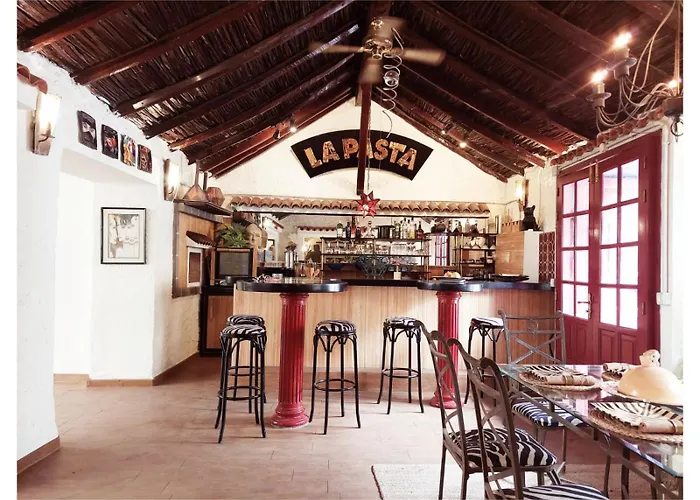 La Bohemia 펜션 Mogán